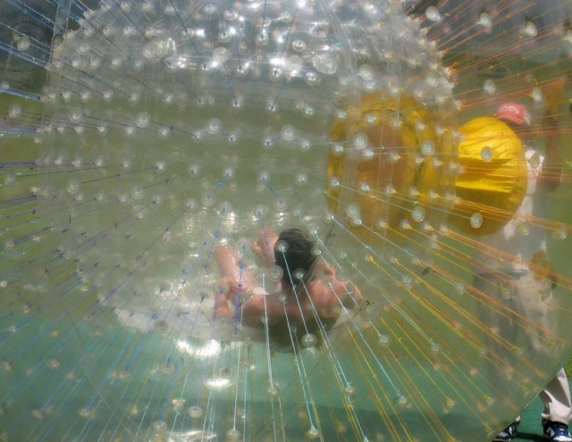dentro de la esfera